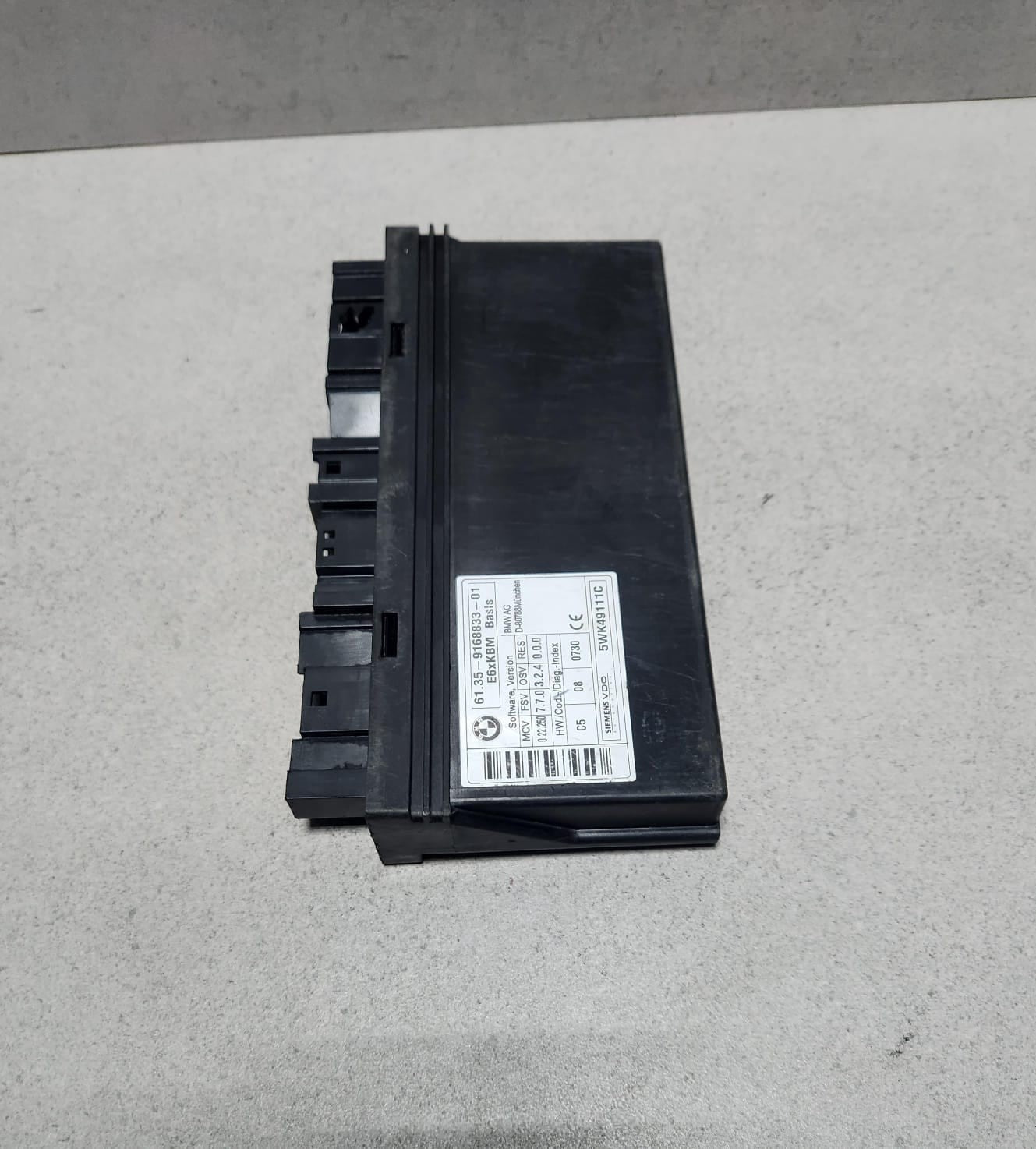 2008-2010 BMW 528i Body Control Module 9168833 5-Series and M6 E60 E63 E64