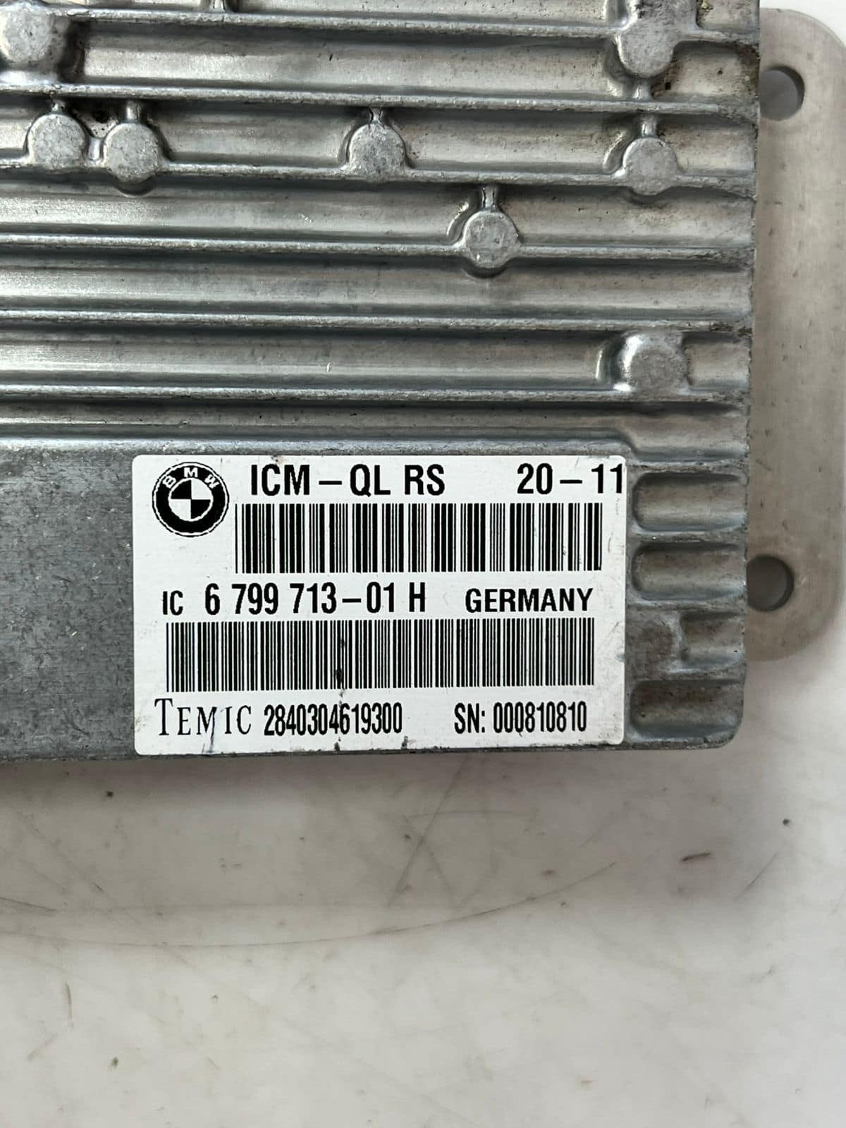 2011-2016 BMW 550i 5 Series F10 and F11 xDrive Control Module 6799713 OEM