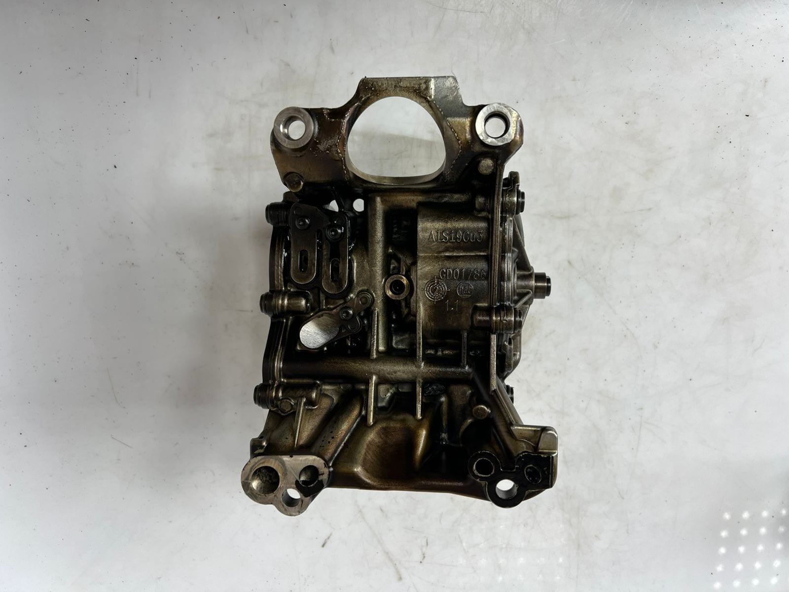 2014-2019 Mini Cooper X1 X3 X5 F10 F11 F20 B47 Oil Vacuum Pump Unit 8513756 OEM