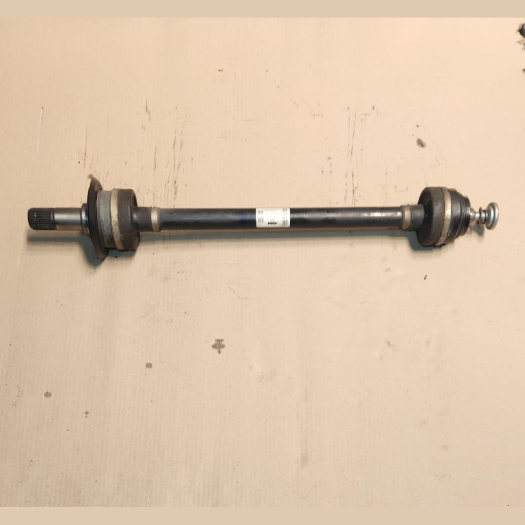 2018 BMW 540d xDrive Output Shaft Rear Left 8664629 5 Series G30 G31 