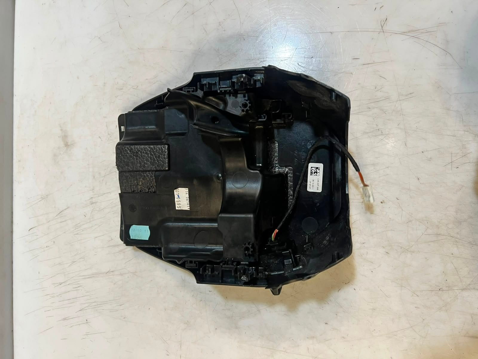 BMW 5 7 Series F10 F11 F01 Steering Column Trim Cover Lower Heated 9207006