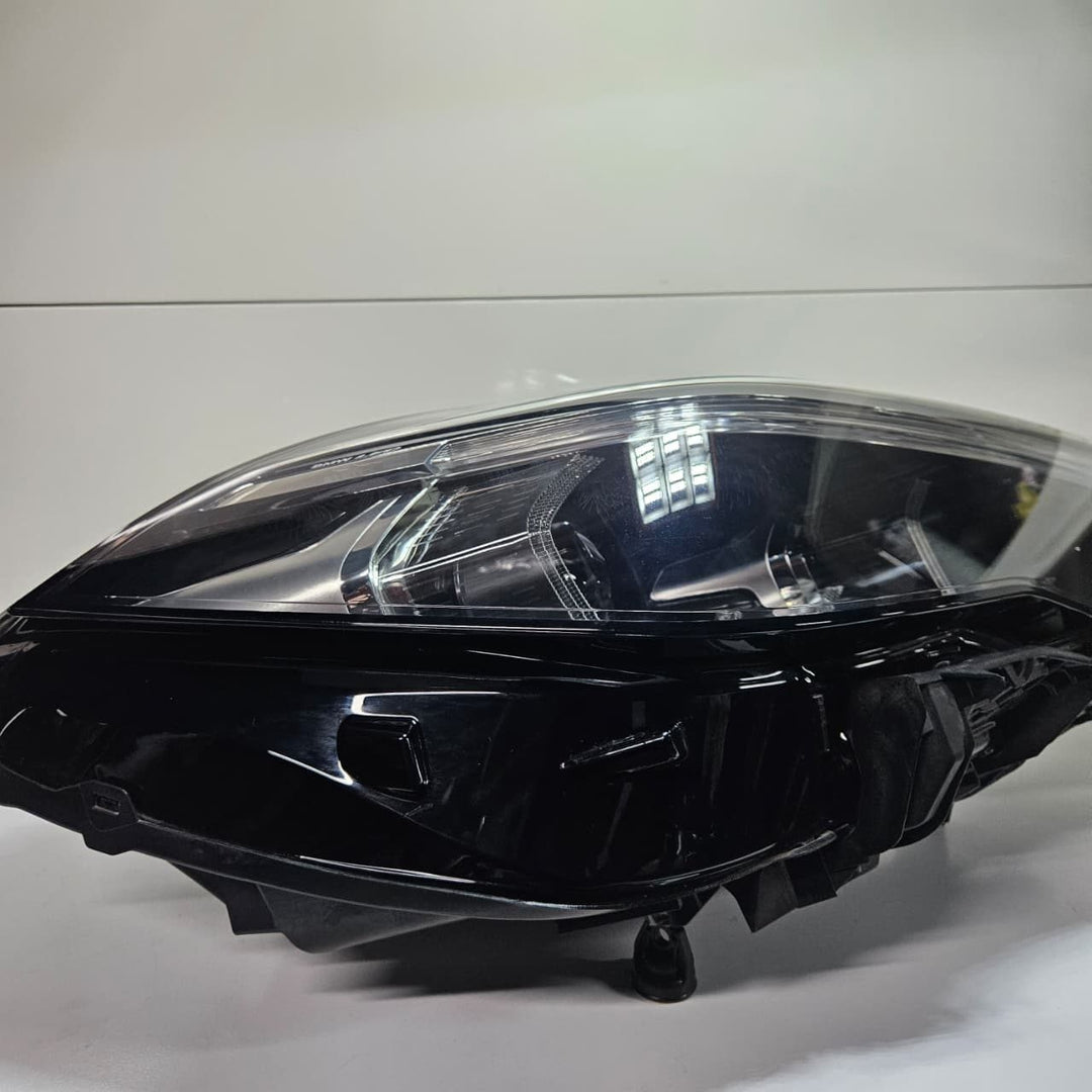 BMW 2 Series F44 Right Side LED Headlight Assembly 9478452 ECE Front Right