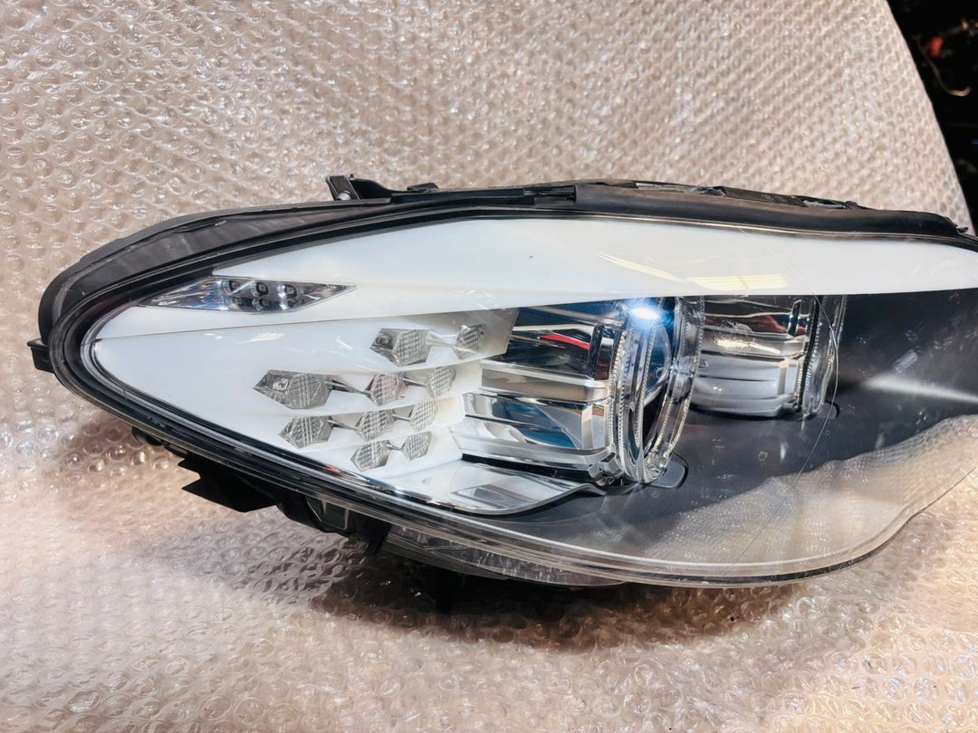 BMW F10 F11 M5 2009-2013 ADAPTIVE XENON HEADLIGHT RIGHT SIDE GENUINE RHD