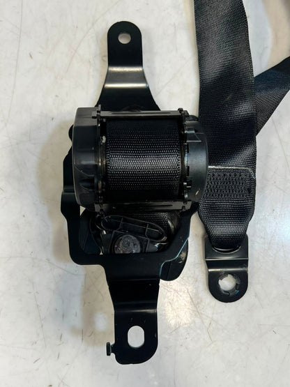 2013-2018 BMW X5 F15 F85 Rear Right Seat Belt 623201000D OEM