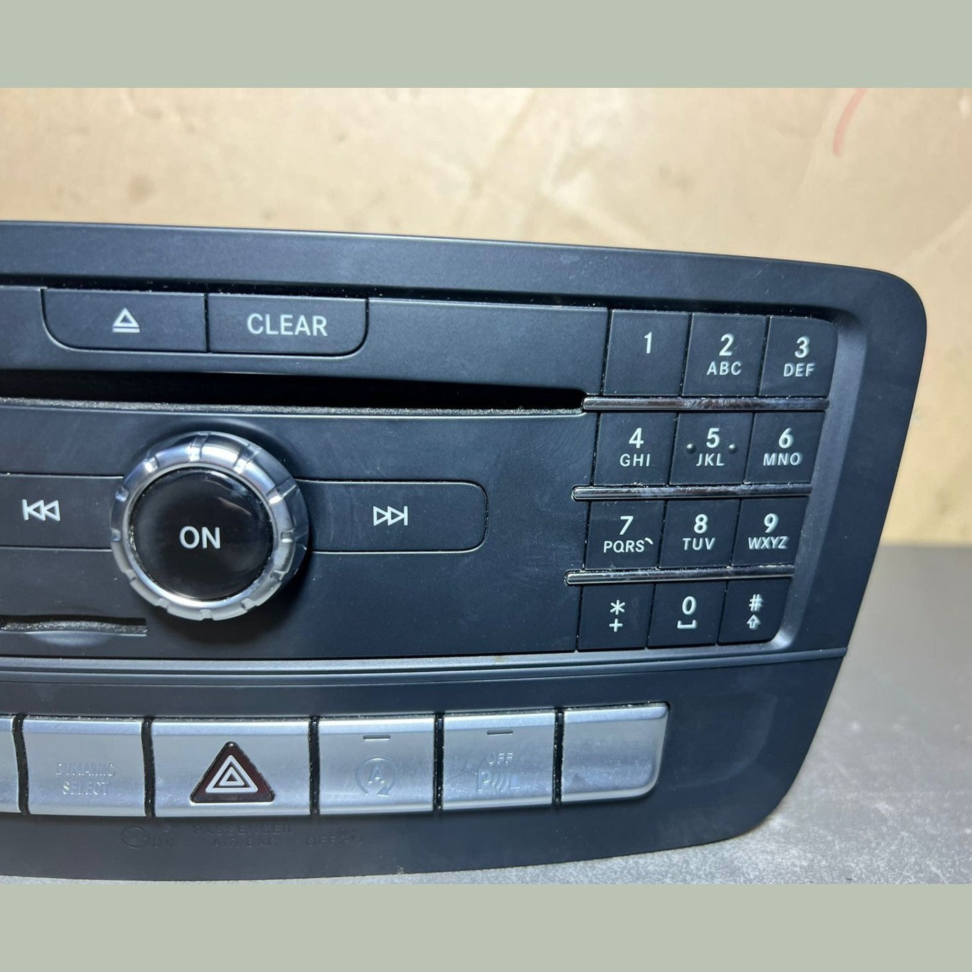 13–16 Mercedes-Benz W246 GLA Radio Audio Head Unit CD Player A246 9007416 OEM