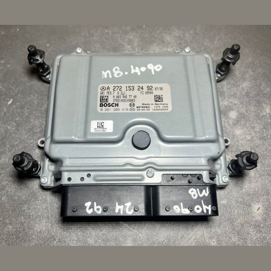 08-12 Mercedes W212 E-Class Engine Control Module Unit ECM ECU A272 1532492 OEM