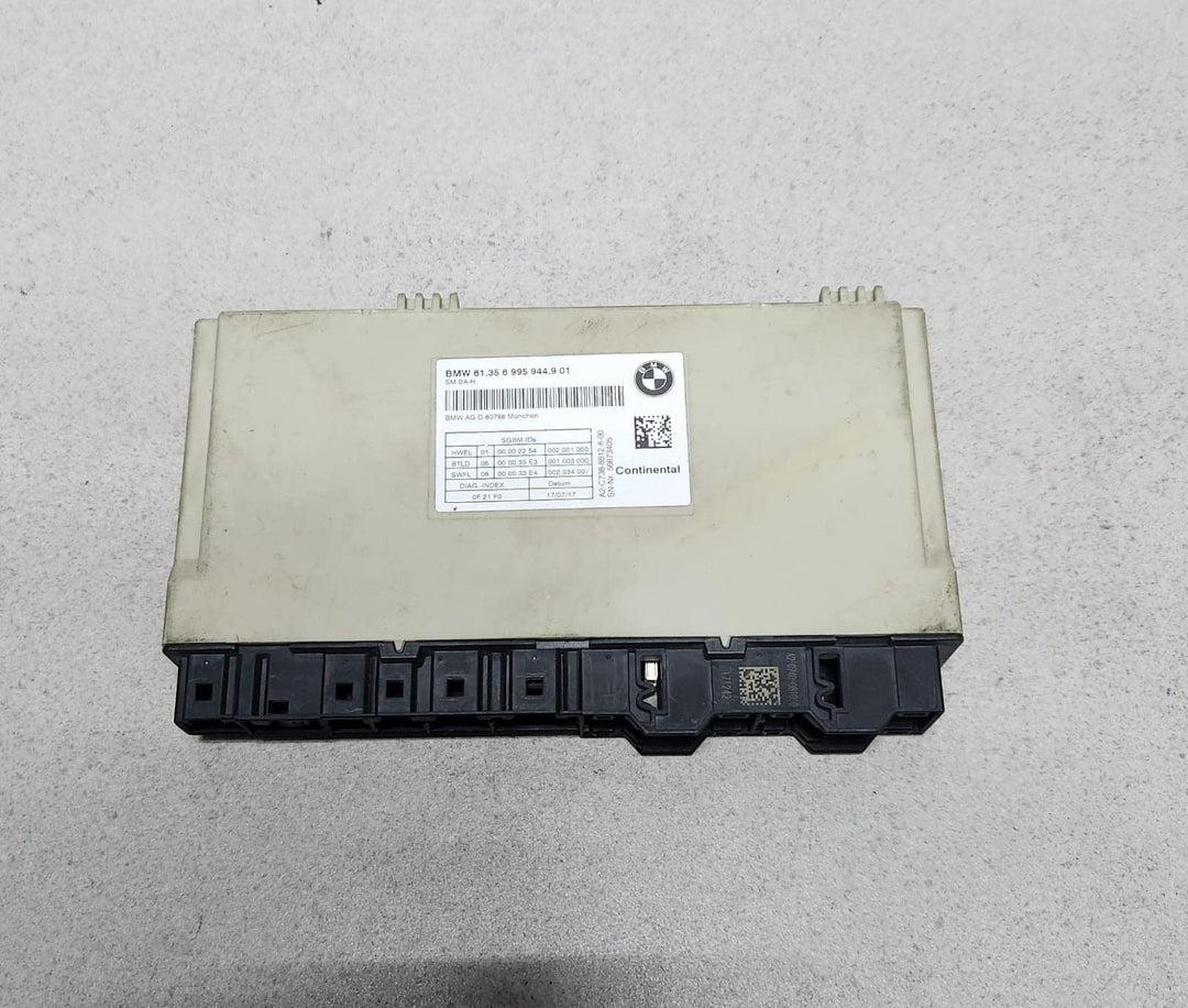 2017-2019 BMW 530i Seat Control Module 6995944 5 Series G30 G31 
