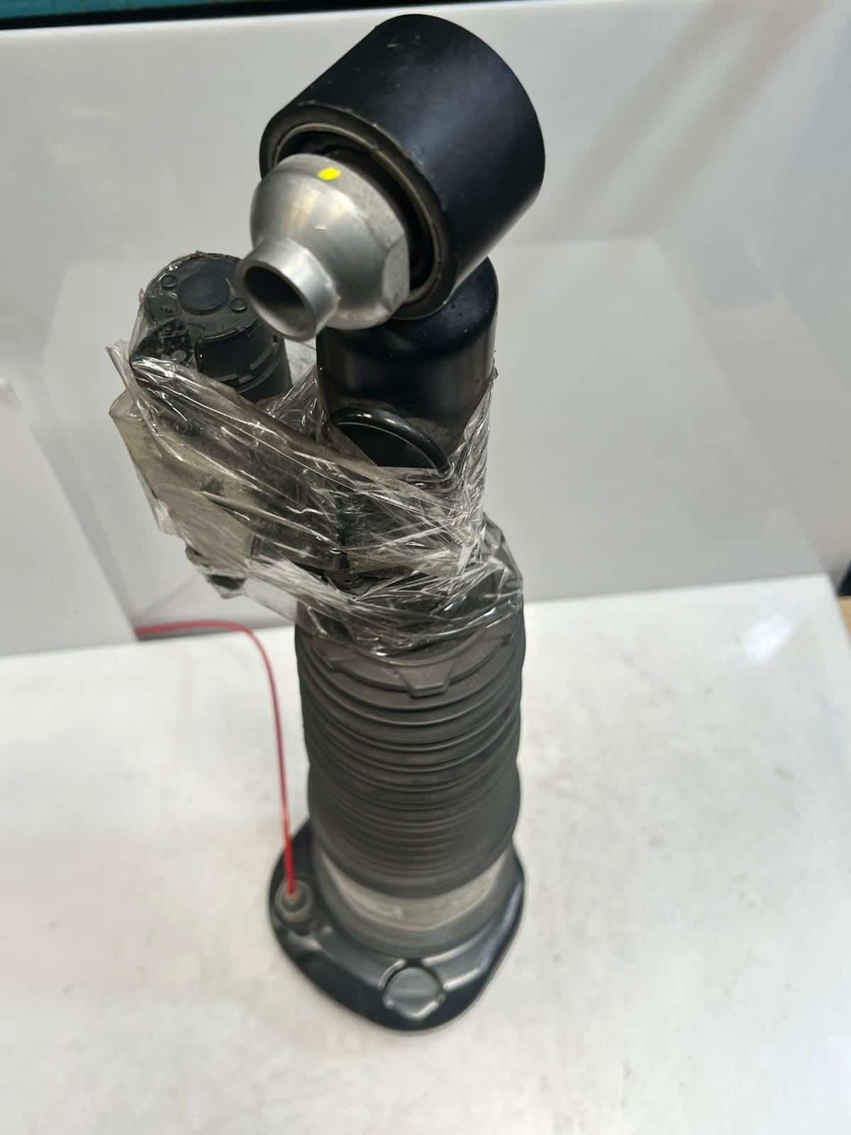 2016-2020 BMW 750 7 Series G11 G12 B7 Air Suspension Strut Rear Left 6874593 OEM