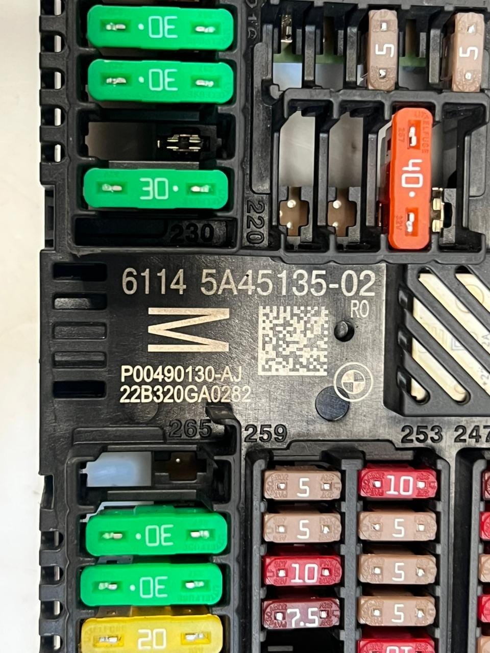 2022-2024 BMW iX 120 Power Distribution Fuse Box Module 5A45135 OEM