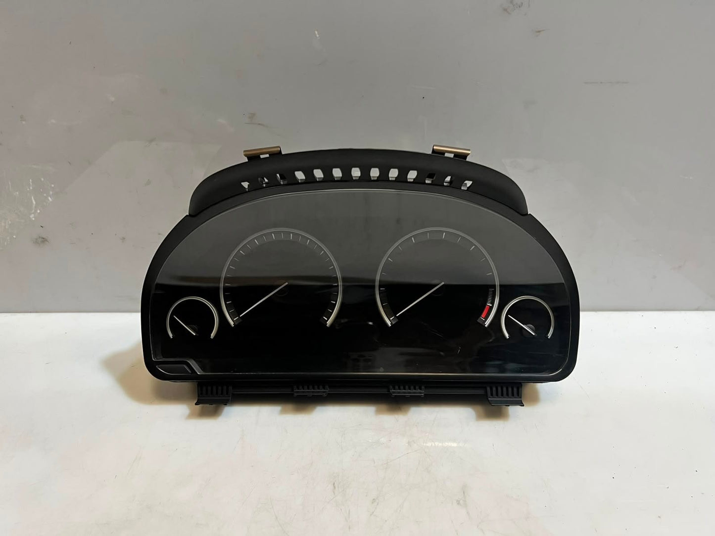 BMW 5 Series F06 F10 F11 Speedometer Instrument Cluster BOSCH 9285171 OEM