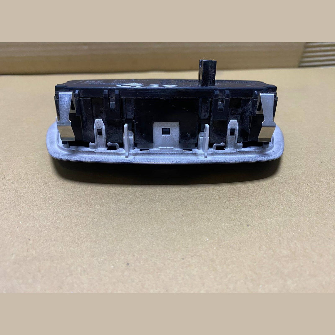 BMW Headlight Switch 9472970 5 Series G30 F90 530E 530I M5 520I 2017-2022