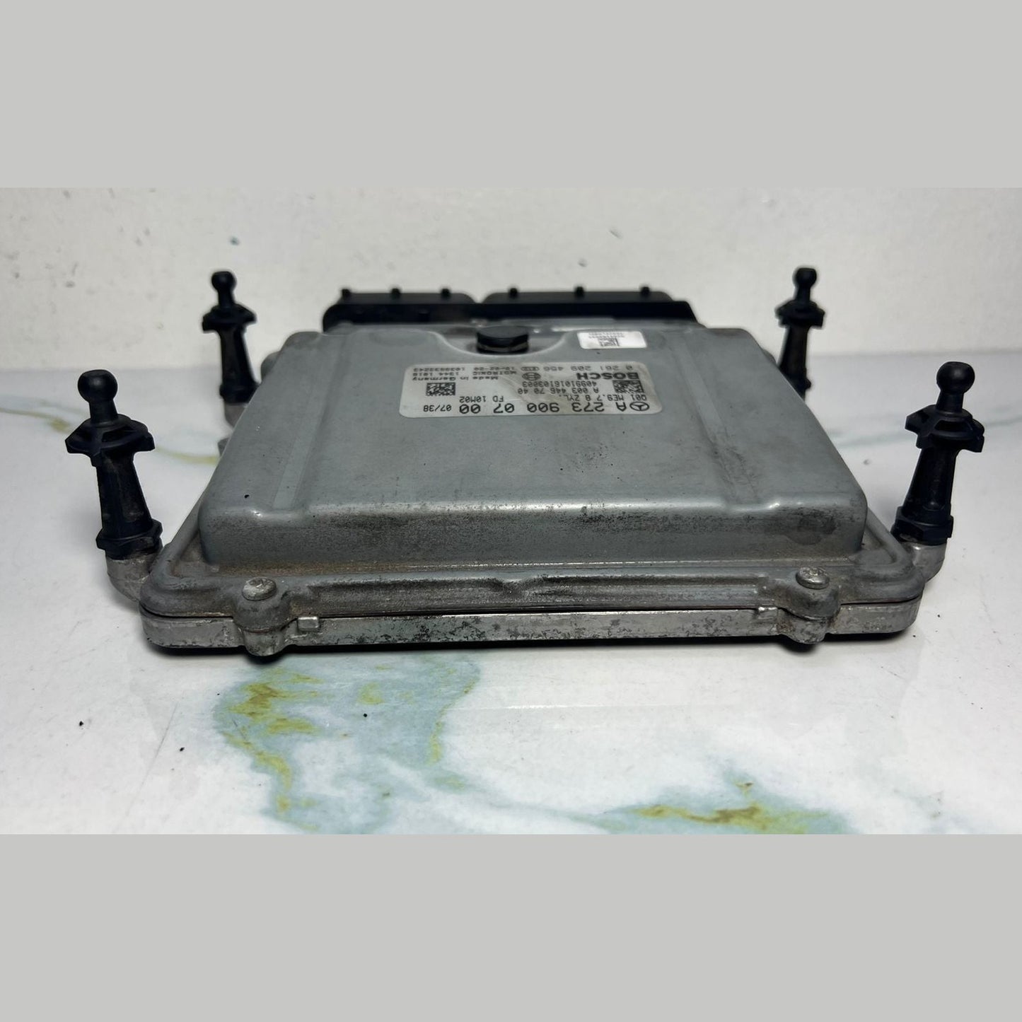 2007-2011 Mercedes-Benz S550 Engine Control Module A2739000700 W221 S550 E550