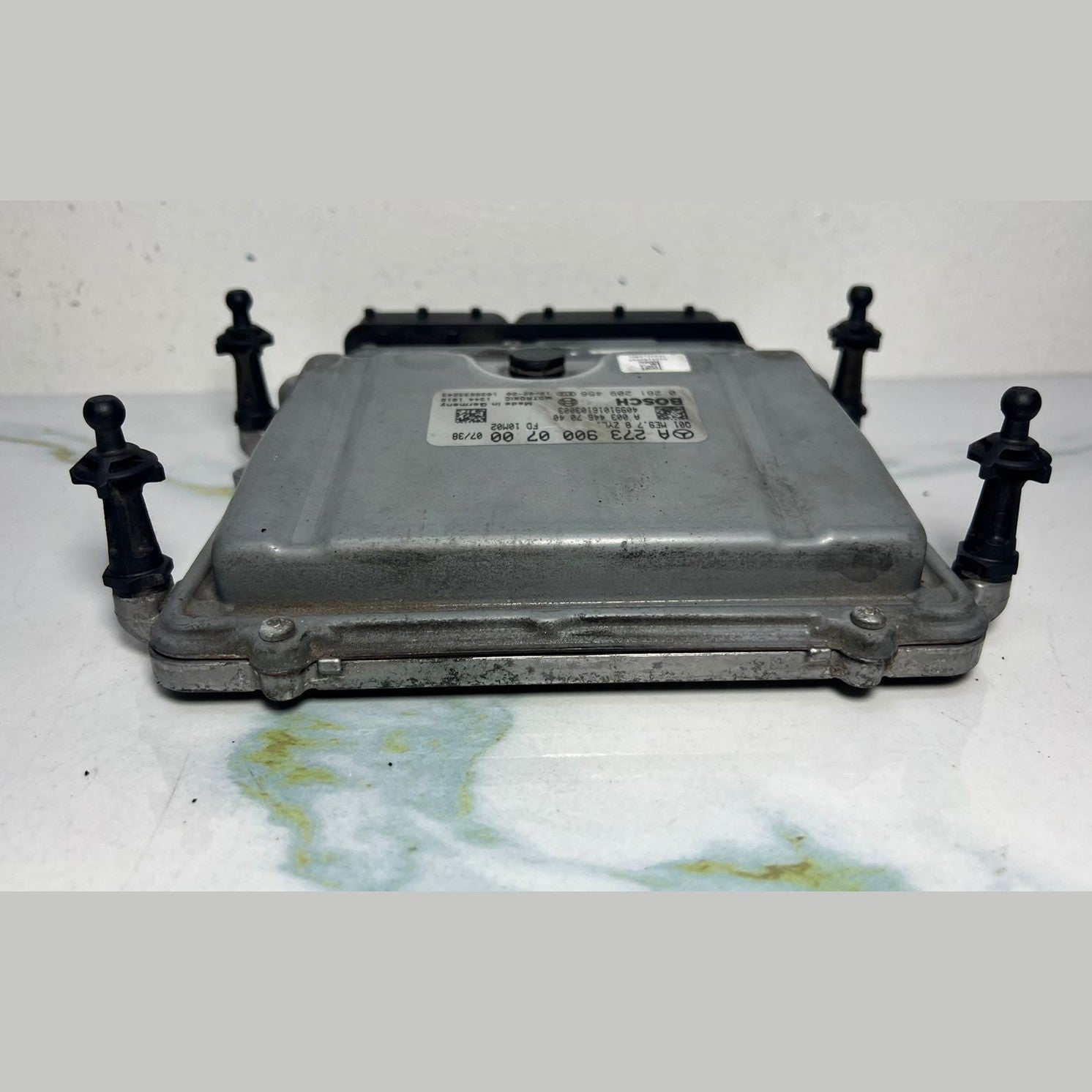 2007-2011 Mercedes-Benz S550 Engine Control Module A2739000700 W221 S550 E550