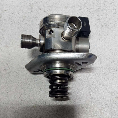 2018 Mercedes-Benz A200 High Pressure Fuel Pump A2820700001  