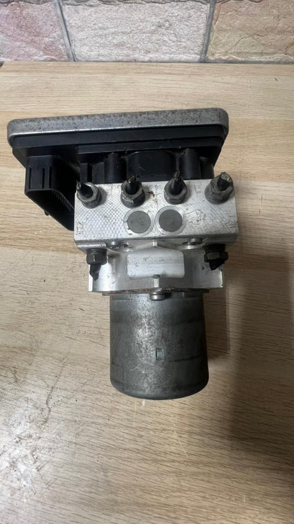 2016-2019 BMW G11 G12 740i Abs Hydraulic Control Unit 6882933 OEM