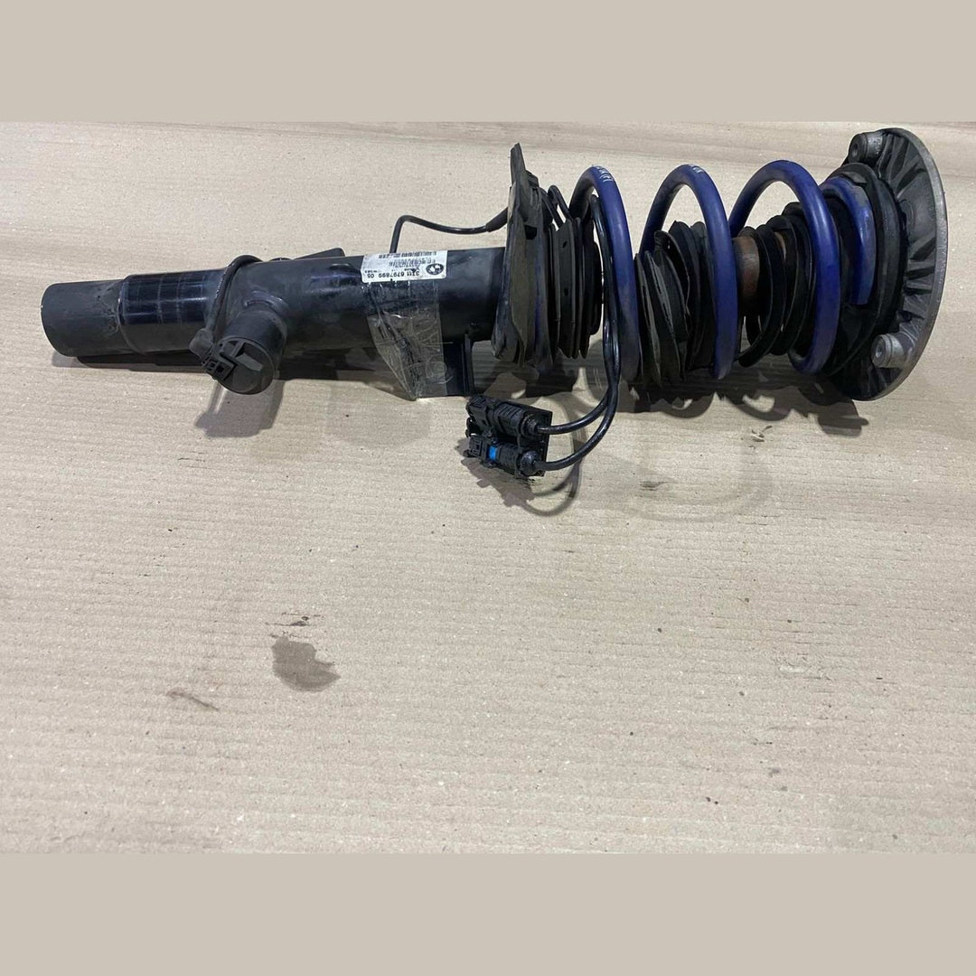2014-2016 BMW M235i Shock Absorber With Vdc Front Left 6797899 F30, F31, F34 GT 