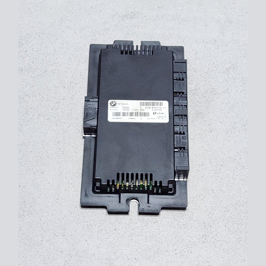 2007-2008 BMW 335xi Footwell Control Module 9166709 3 Series E90 FRM 23