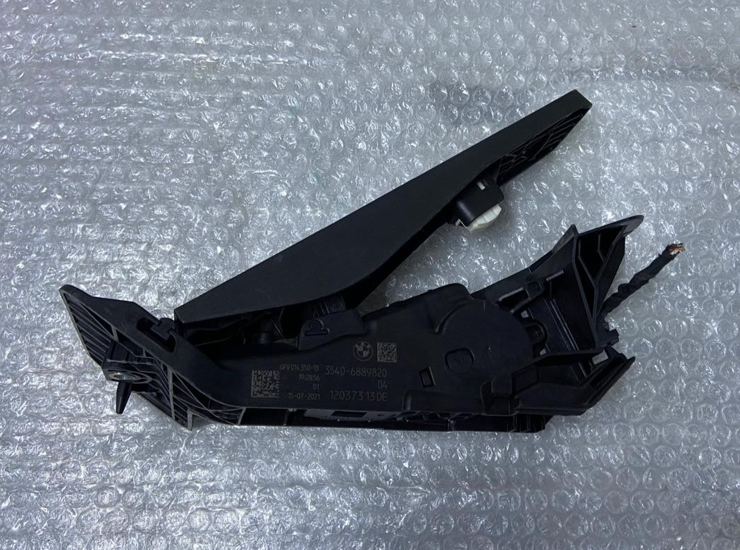 OEM BMW F44 G20 G21 G26 X3 G01 X4 ACCELERATOR PEDAL THROTTLE PEDAL GAS- 6889820