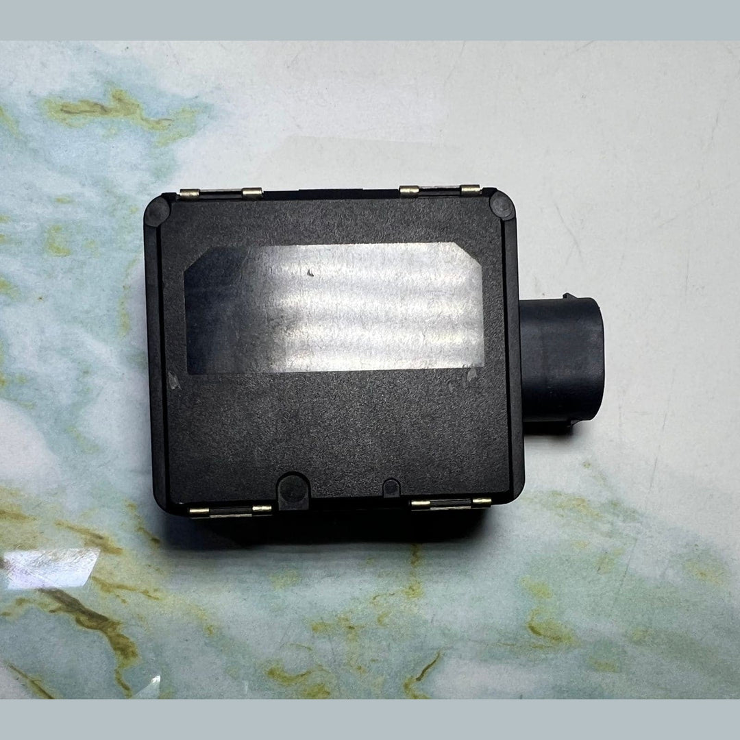2014-2025 Mercedes-Benz CLA250 Front Radar Sensor A0009058913 GLB250, and GLE