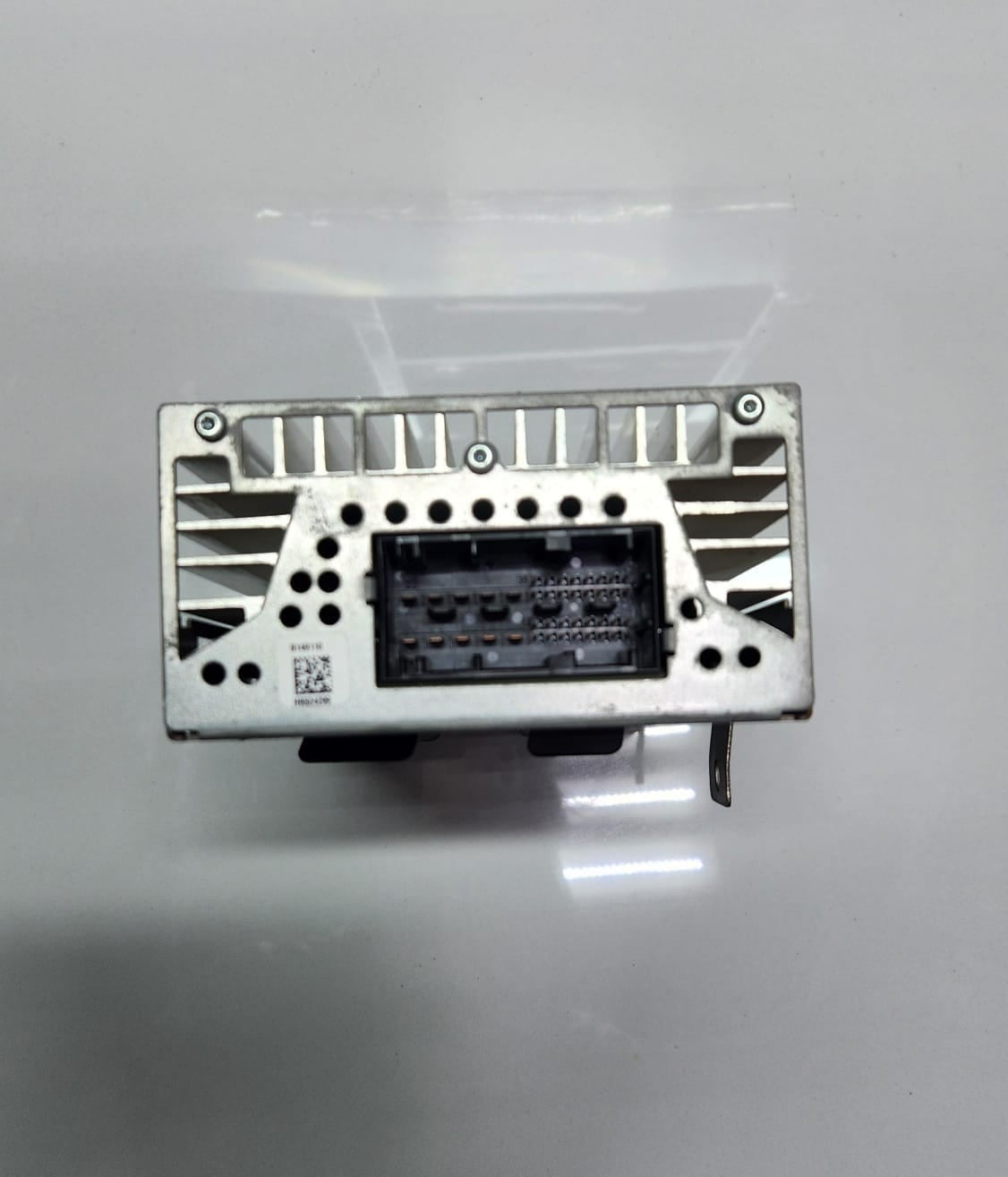 2013-2019 BMW X5 F15 HIFI Audio Amplifier Harman Becker 9321075 OEM