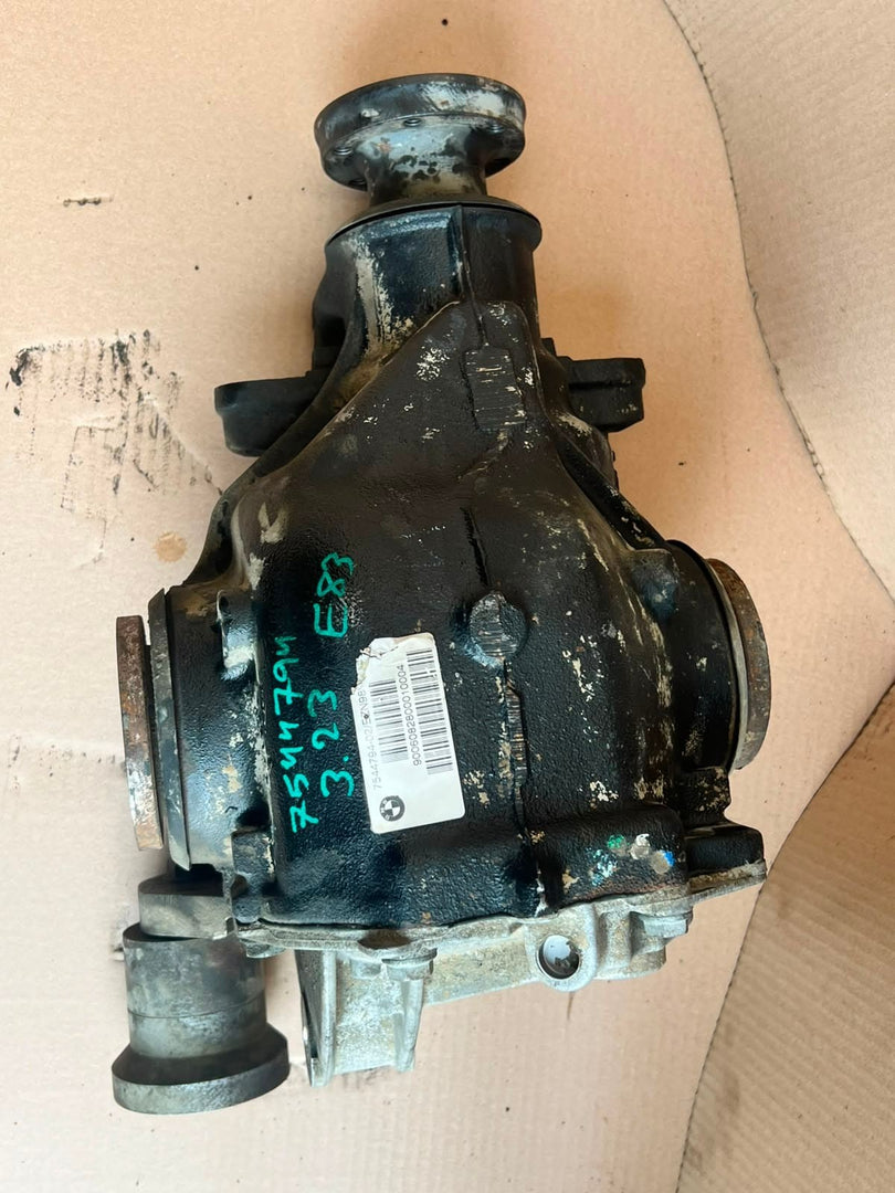 2007-2008 BMW X3 E83 3.0 diesel Rear Axle Differential 7544794 RATIO= 3.23 OEM