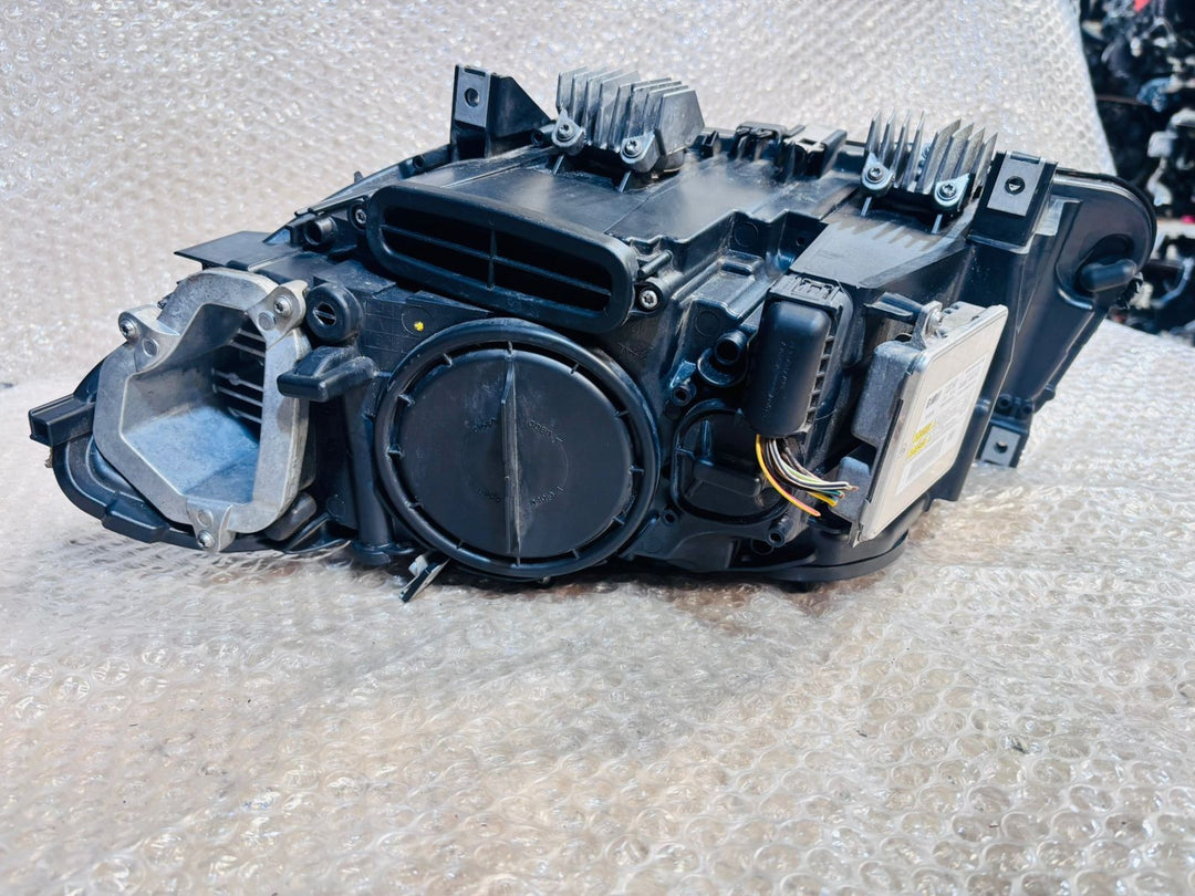 Bmw 5 Series 520I 535I 540I 550I F10 Headlight Xenon Daynamic 2011 RHS 7203256