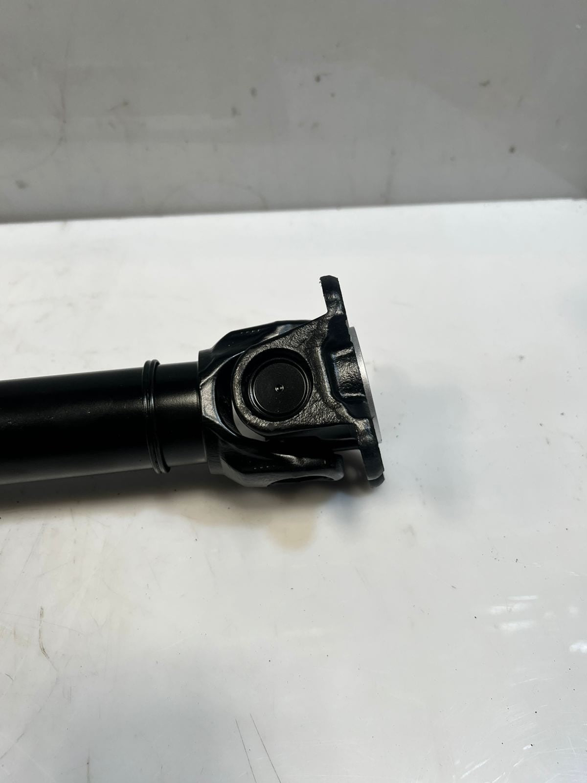 Genuine 2008-2019 BMW X5 F15 F16 F85 F86 E70 E71 Front Drive shaft 8605866 OEM