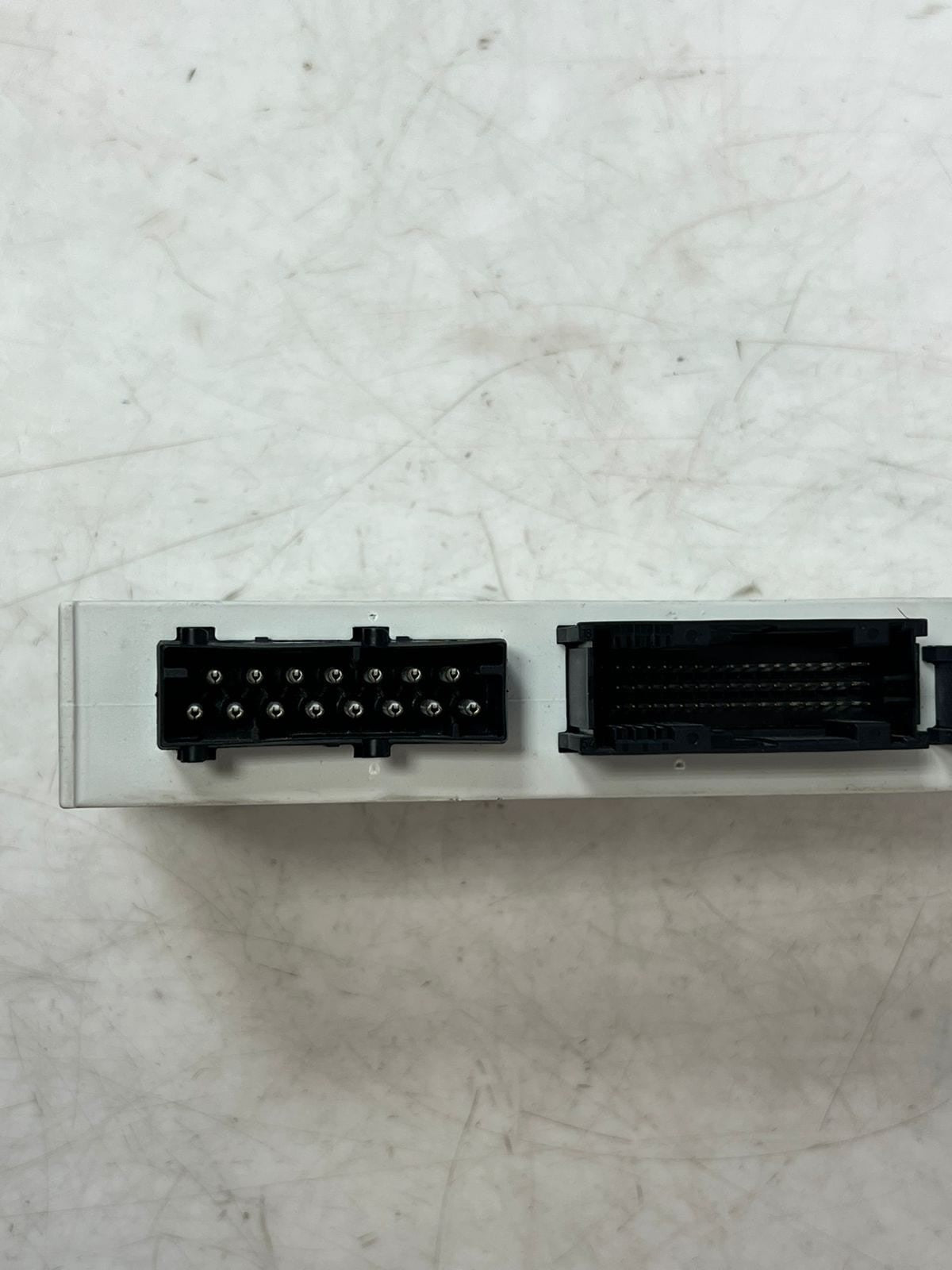 2004 BMW E46 320i Body Control Module BCM UNIT 6932369 OEM