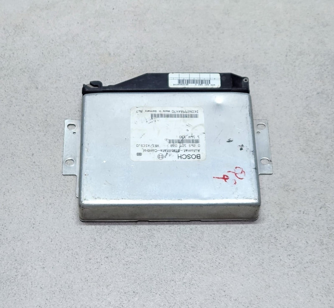 1997-1998 BMW 528i Abs Control Module 1164130 E39 5-Series 