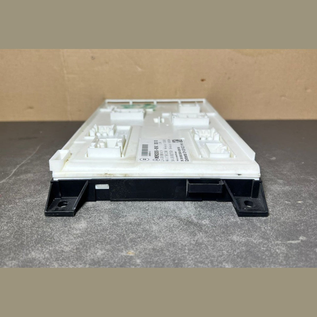 Mercedes-Benz W246 CLA B-Class Front SAM Control Module Unit A246 9009413 OEM