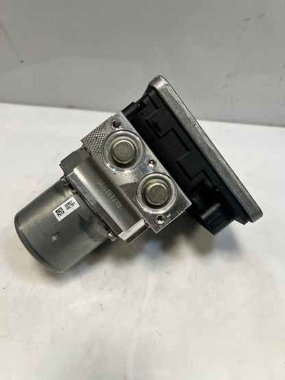 BMW G11 G12 740e ABS Anti-Lock Brake Pump Assembly 6886392 OEM