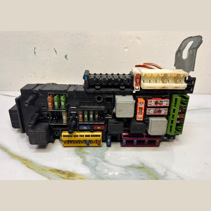 Mercedes-Benz W212 E300 Rear Sam Fuse Relay Box Module 212 9060105 E-Class E350 