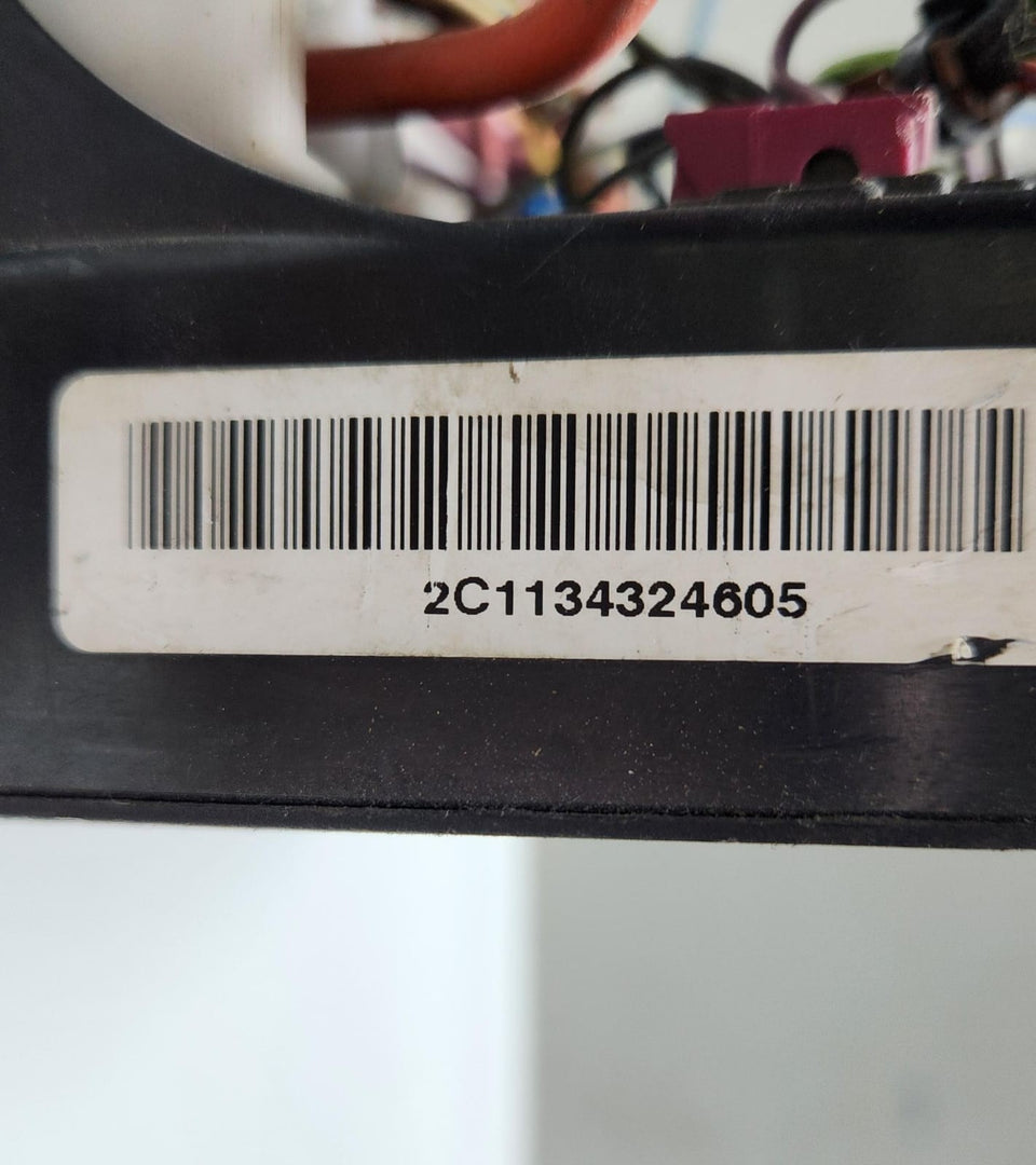 10-16 Mercedes-Benz W212 W204 Front SAM Module Relay Fuse Box A212 9009908 OEM