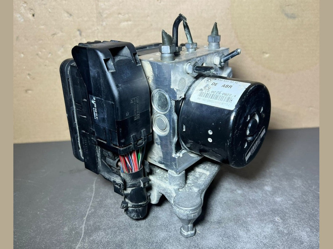 12-15 Mercedes W204 C250 SLK250 GLK350 ABS Anti Lock Brake Pump Module OEM