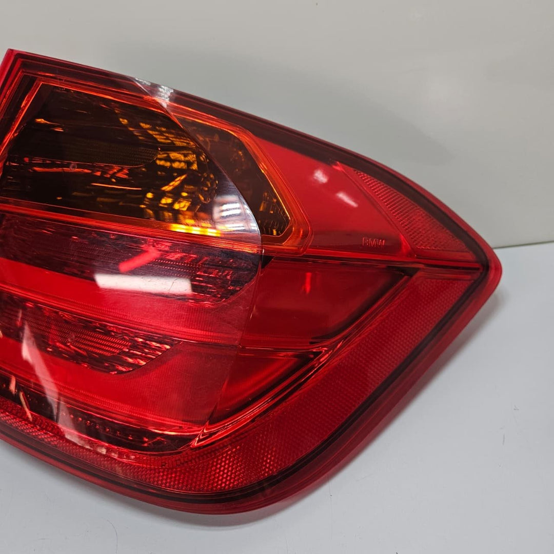 OEM BMW 3 Series F30, F35, F31 Rear Right Taillight 7259894