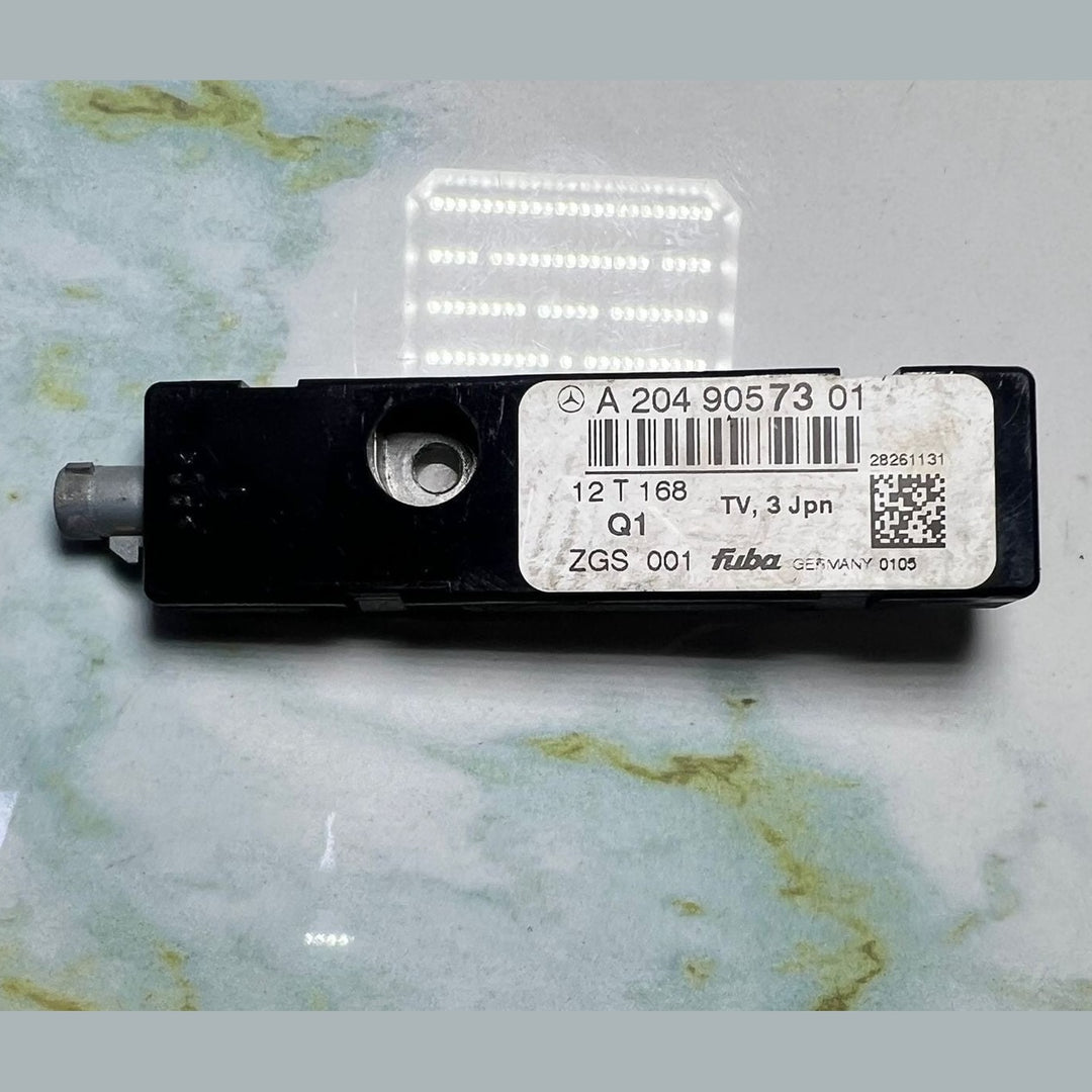 Mercedes Antenna Amplifier A2049057301 E-Class C207 Coupe