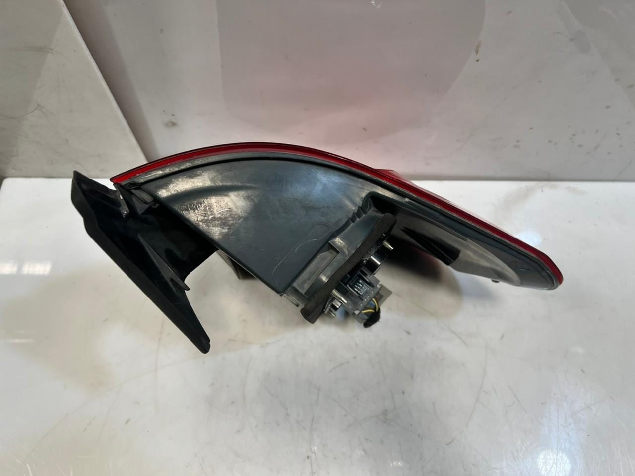 2011-2013 BMW X5 E70 and X5M LCI Rear Tail LEFT Light 7227791 OEM