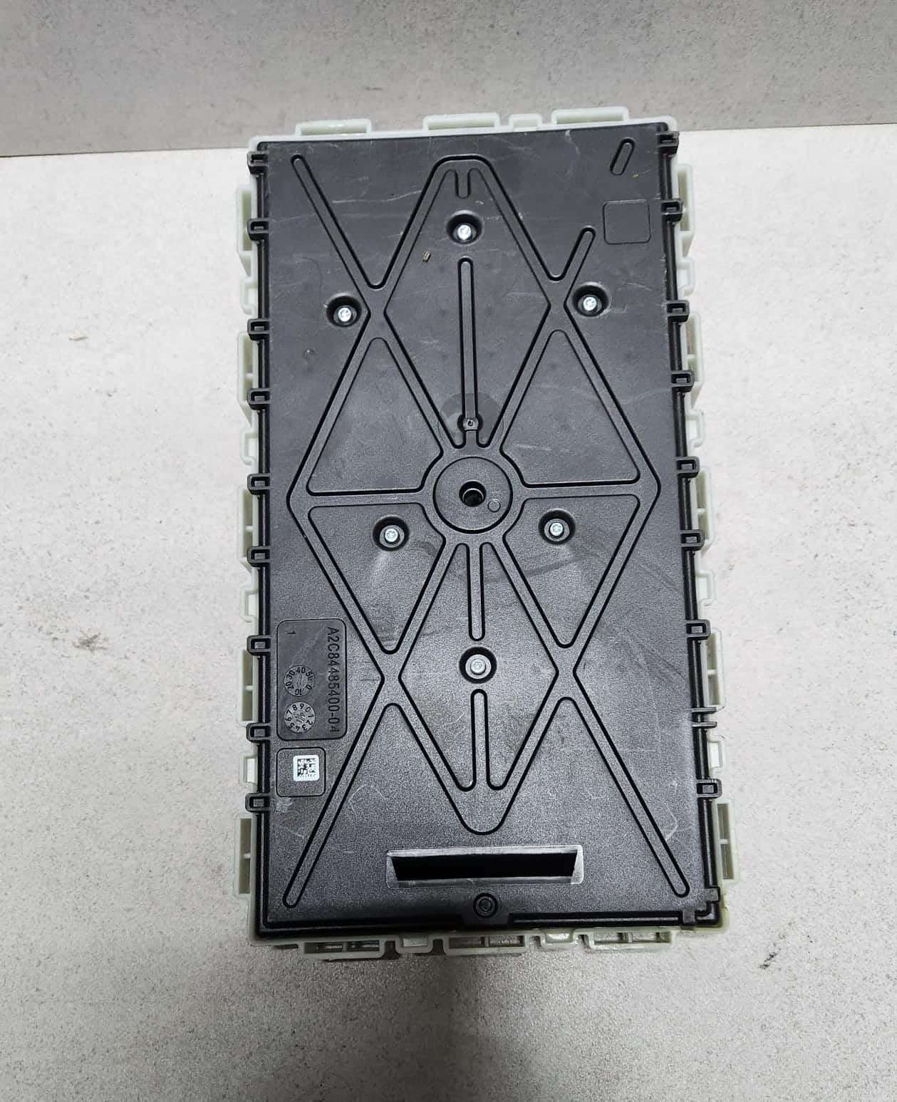 2016-2019 BMW 740i Body Domain Control Module 6820916 7 Series G11 G12