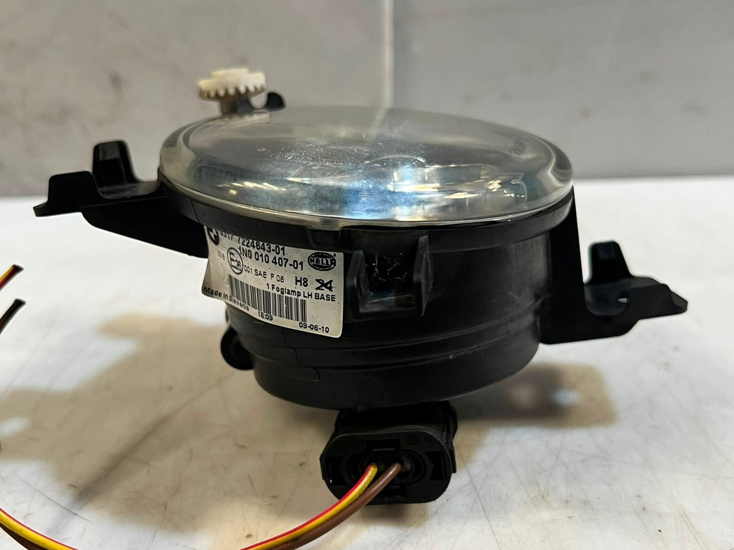 2006-2013 BMW X5 E70 TYC Fog Light FRONT Left 7224643 OEM