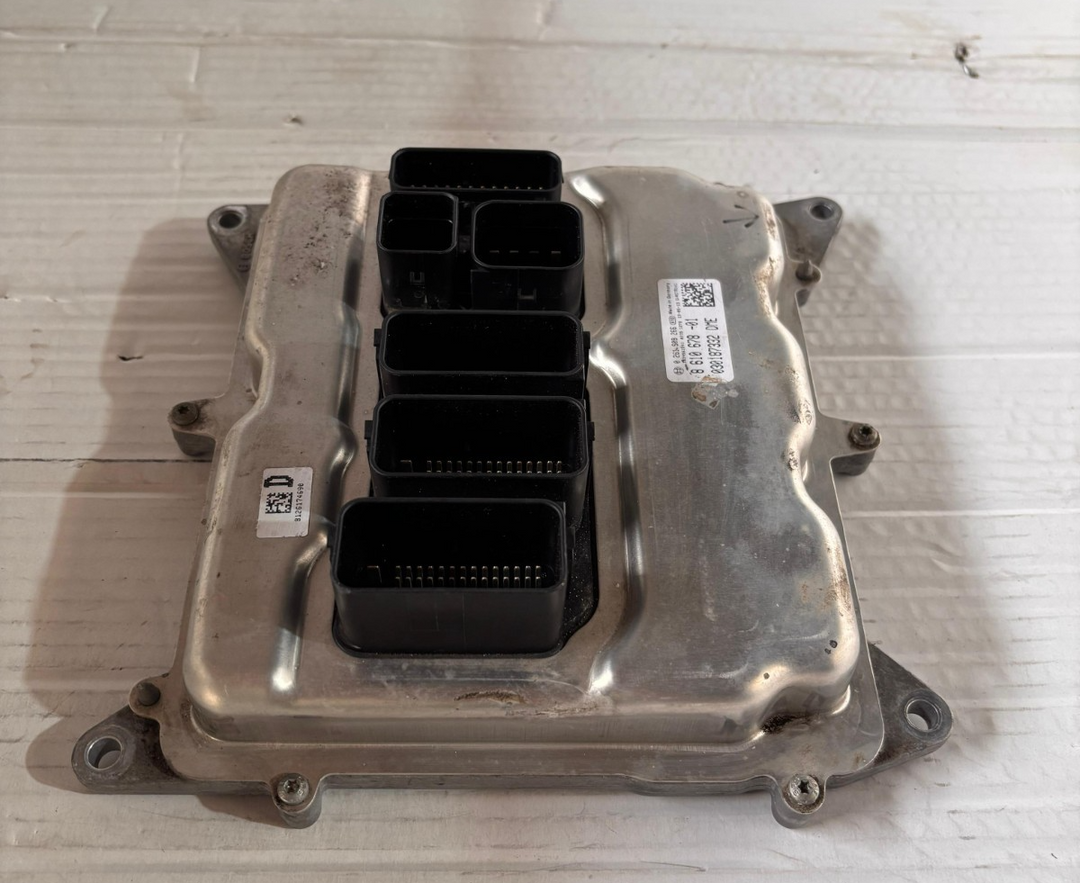 BMW X1 E84 2012 TO 2015 2.8 XDRIVE ECU SET 8610678