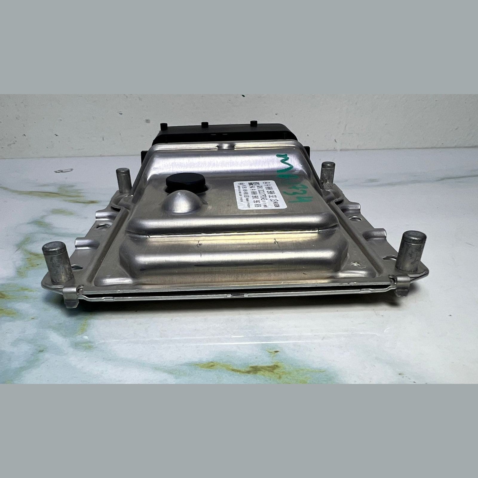 Mercedes Adblue Control Unit A0009003213 GLE Class W166