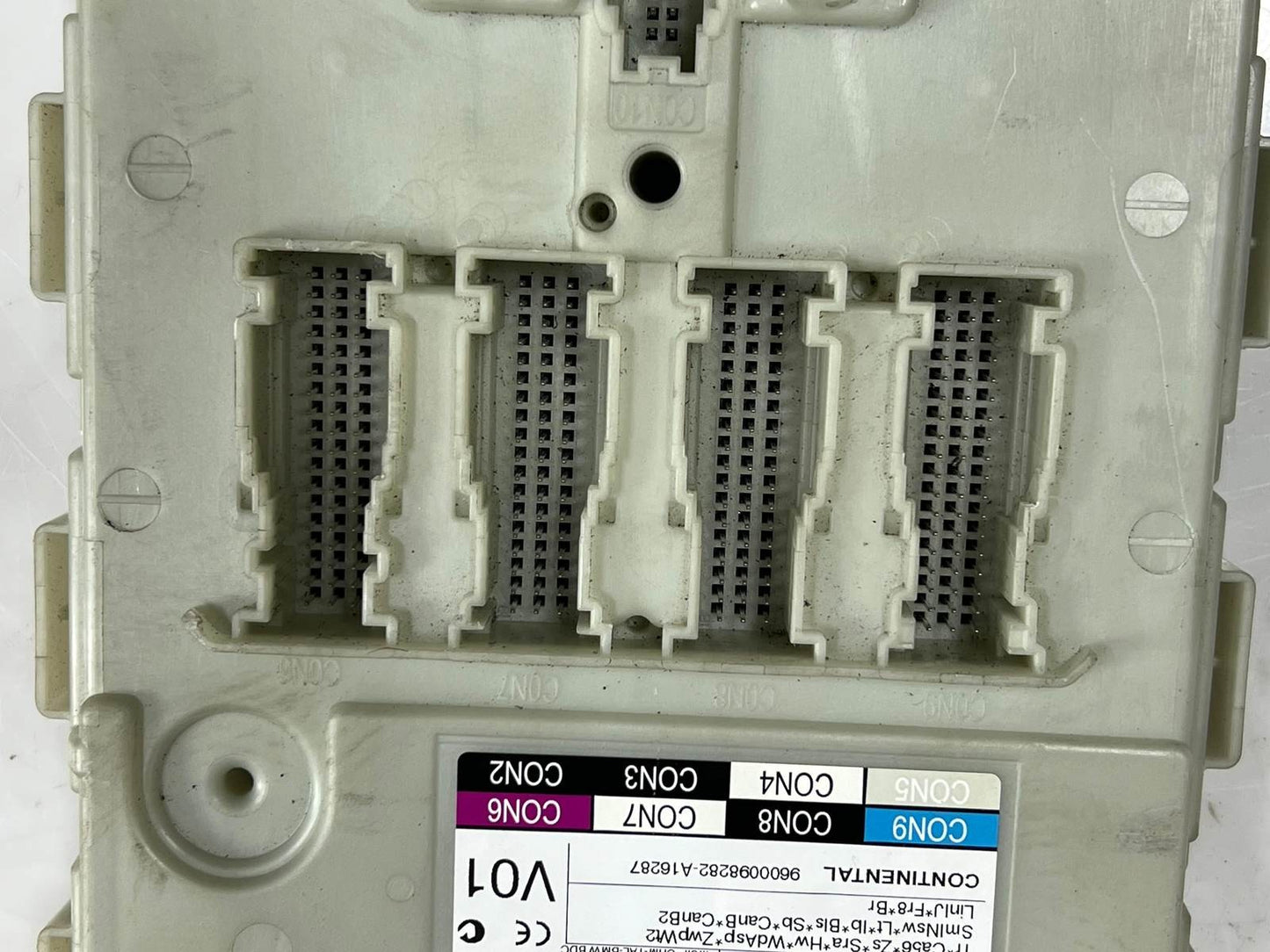2016-2018 BMW 7 Series G11 G12 750li Engine Control Unit 8680196