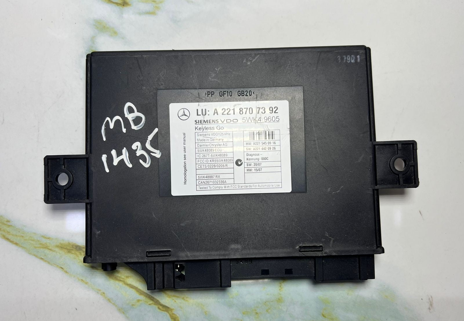 2007-2010 Mercedes-Benz W221 S-Class W216 Keyless Go Control Module A221 8707392
