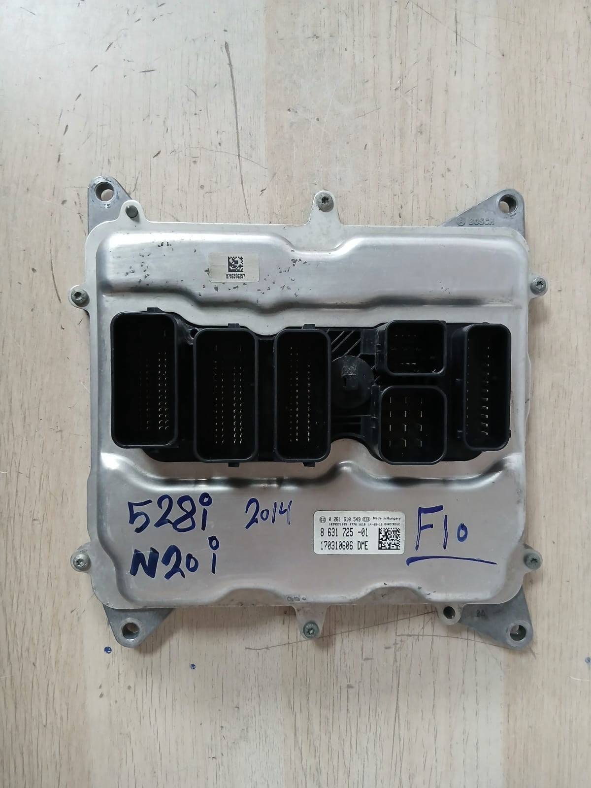 BMW  2014 F10 528i N20i ENGINE CONTROL Unit ECU SET DME 8631725 with key