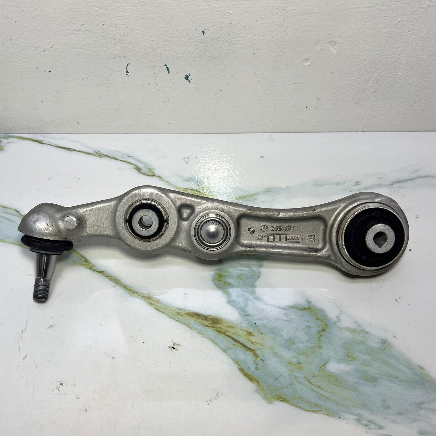 14-18 Mercedes W205 C-Class C300 C350 Front Left Side Suspension Control Arm