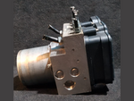 Load image into Gallery viewer, BMW F07 DSC ANTI BREAKING SYSTEM PUMP BREAK HYDRO CONTROL UNIT MODULE 6853400
