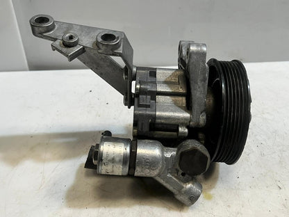 2008-2010 BMW 528i E81 E87 E90 E91 N52B25 2.5P Power Steering Pump 7539015 OEM