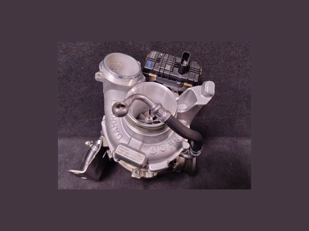 BMW 3 Series F30 F31 F34 3.0d 330d xDrive N57D30A N57  Turbocharger  7823202