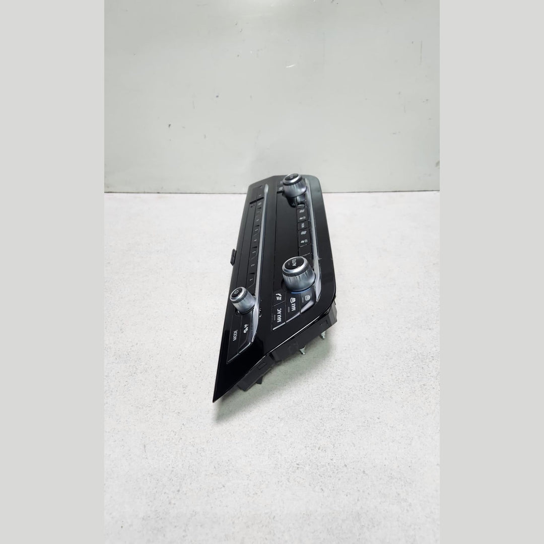 BMW Climate Heater Control Panel 7947856 5 Series G30 G31
