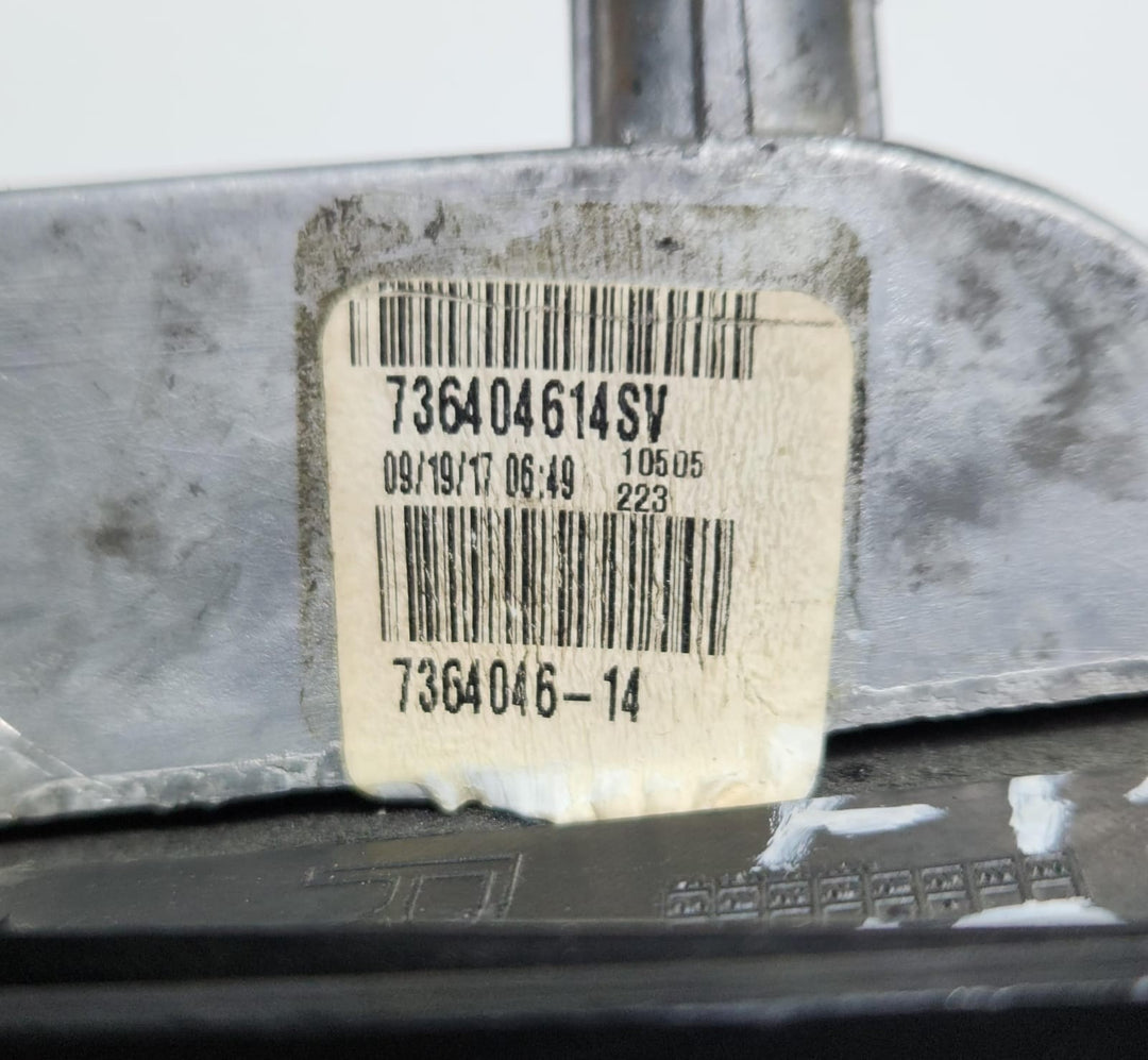 2014-2018 BMW X5 Front Right Door Mirror 7364046 X5 F15 and F85 OEM